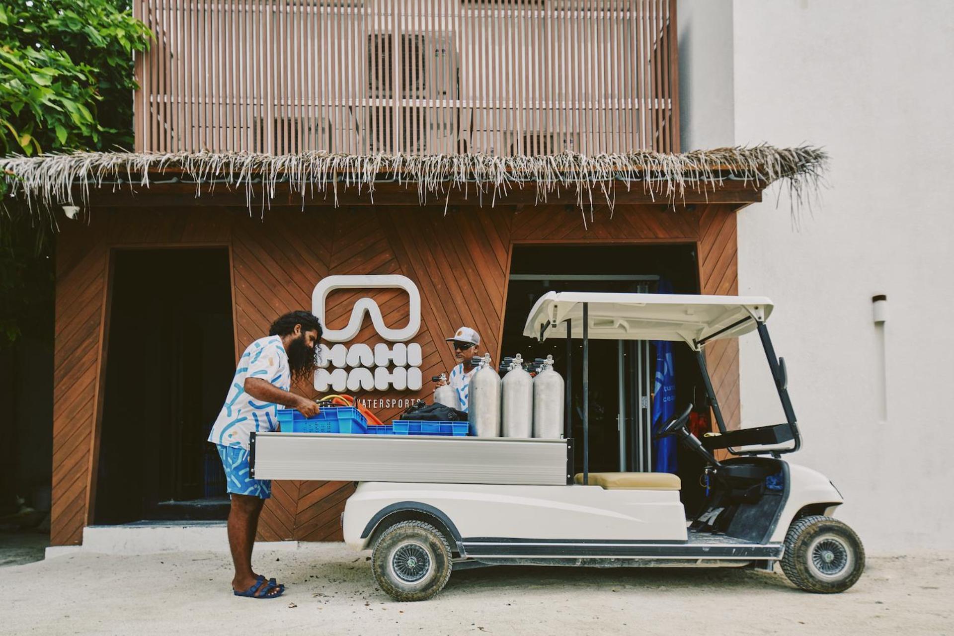 Stone Beach Club Dhiffushi Bagian luar foto