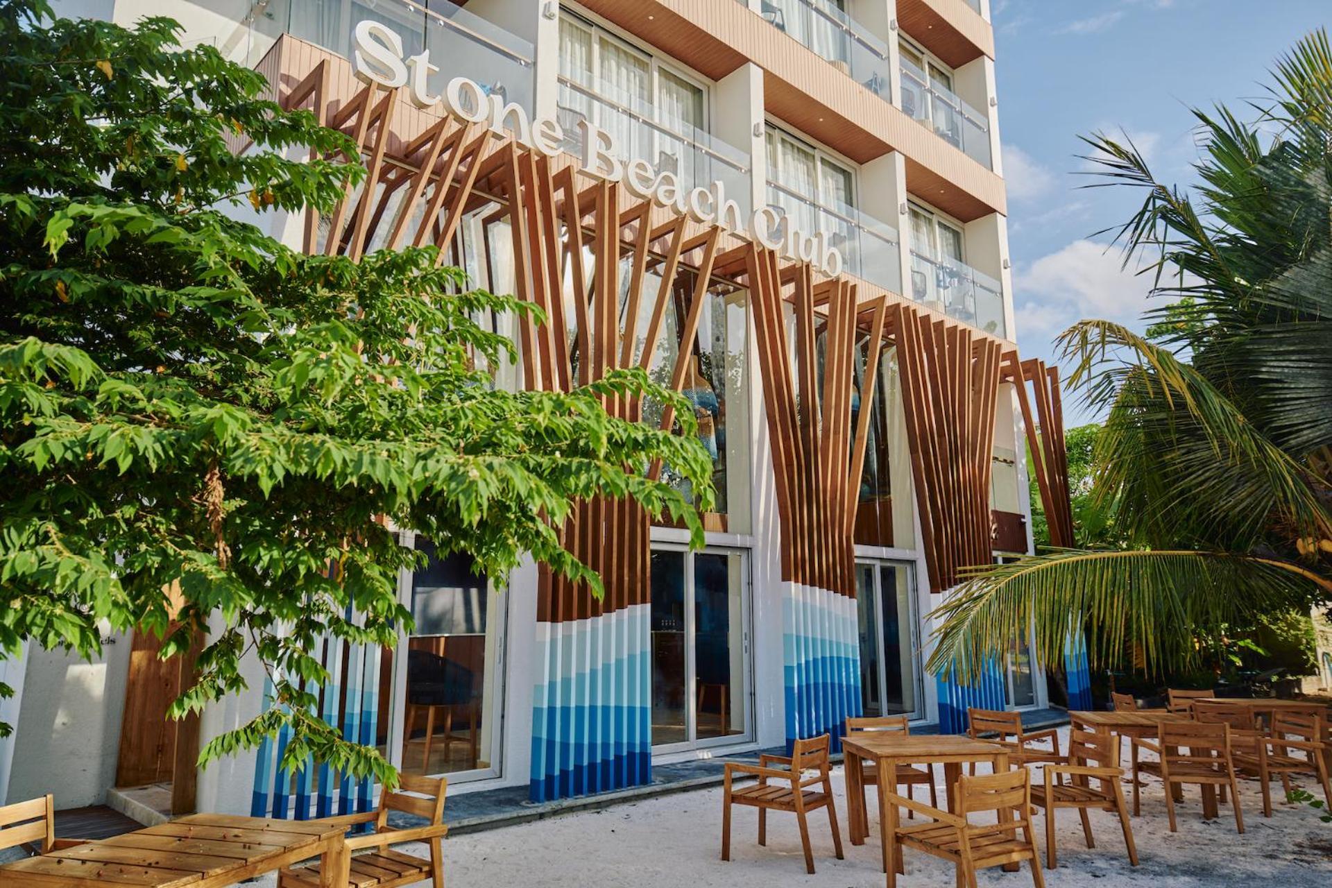 Stone Beach Club Dhiffushi Bagian luar foto