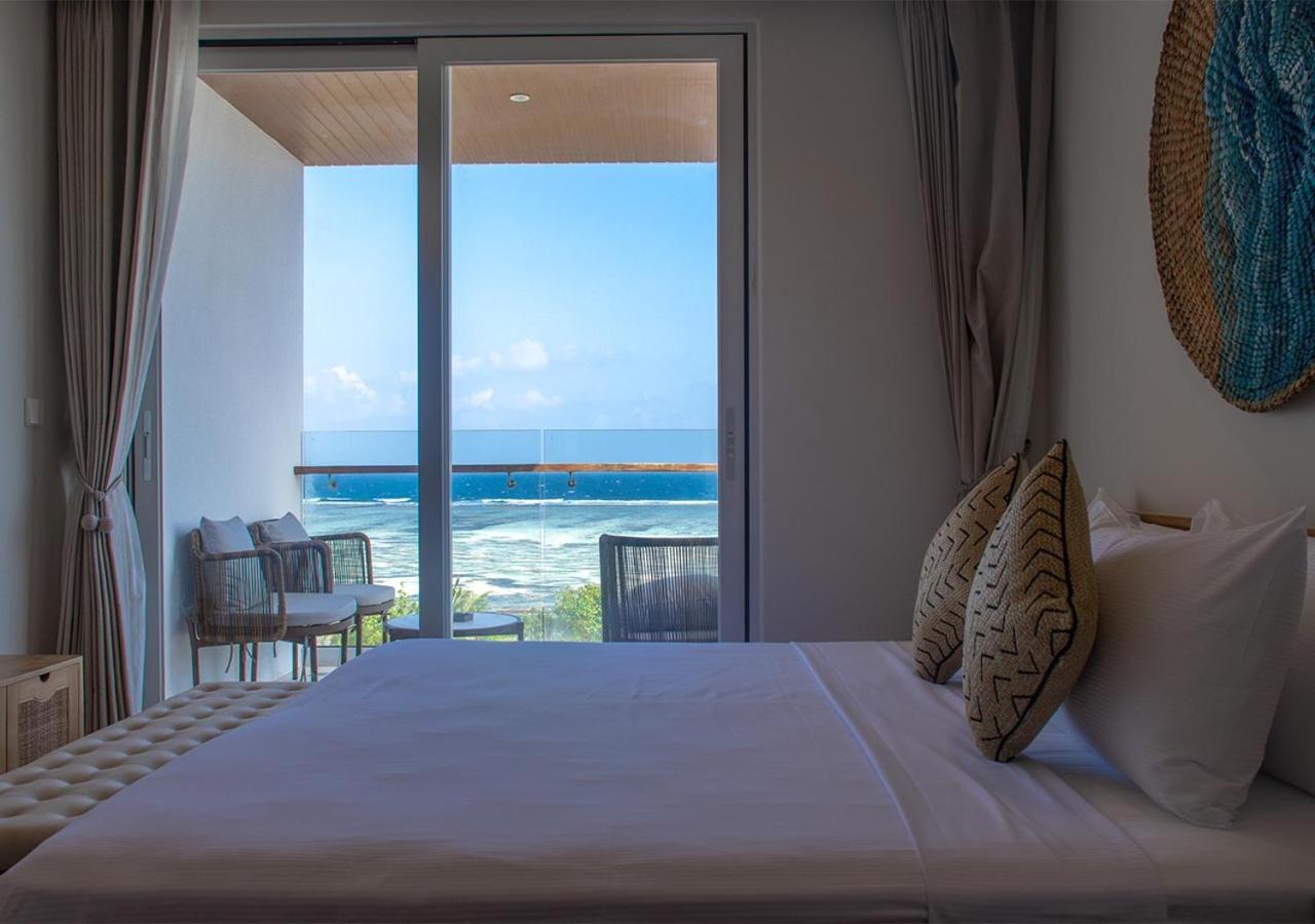 Stone Beach Club Dhiffushi Bagian luar foto